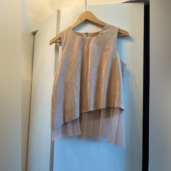 Suede top - size M - Picture 1 of 4